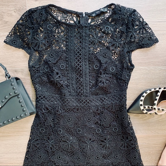 (Sz S) Zara Basic Black Lace Dress - Picture 4 of 6